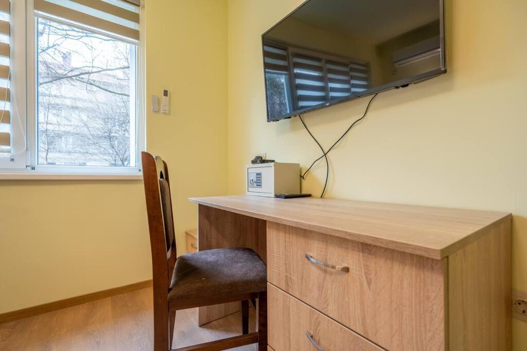 Top Location Central New & Spacious 3 Bdr Apt Medical Academy София Экстерьер фото