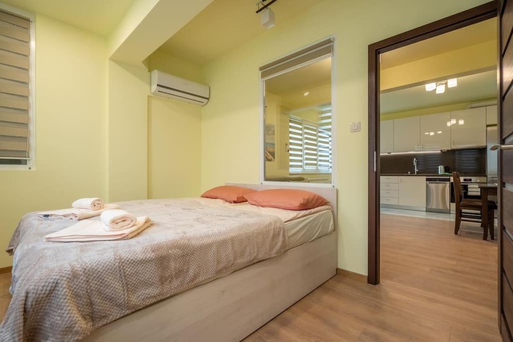 Top Location Central New & Spacious 3 Bdr Apt Medical Academy София Экстерьер фото